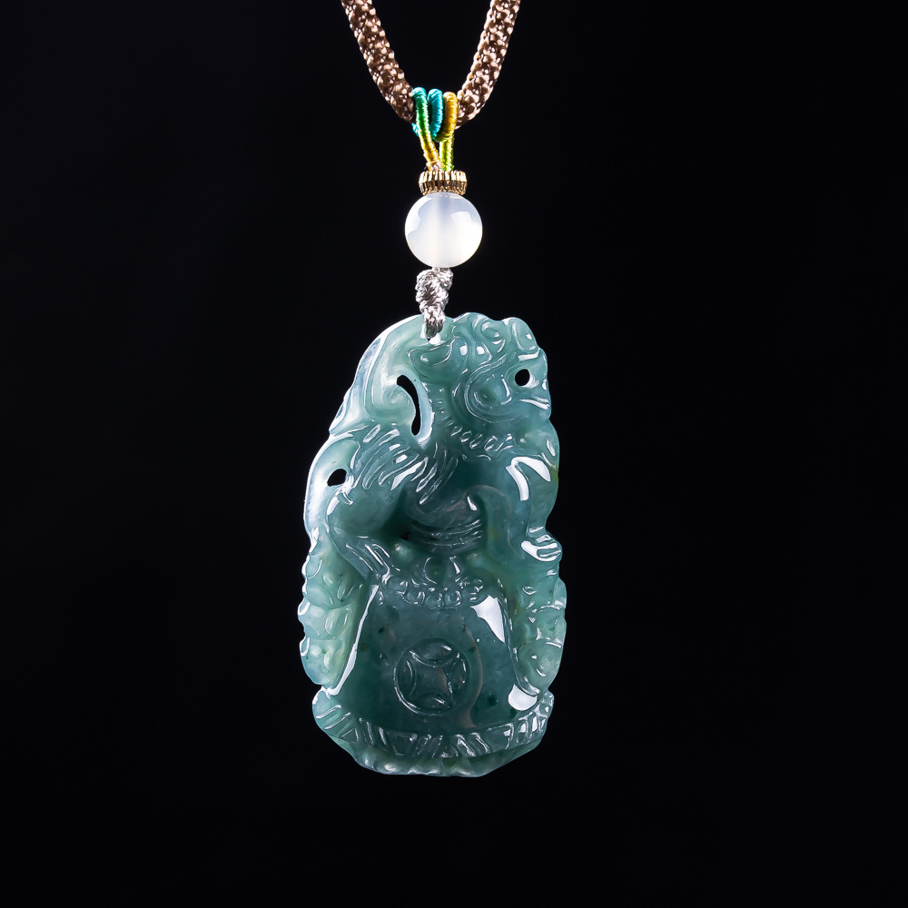 Pingente Pixiu de Jadeíta Birm - Necklace Pendant avaliação e preço
